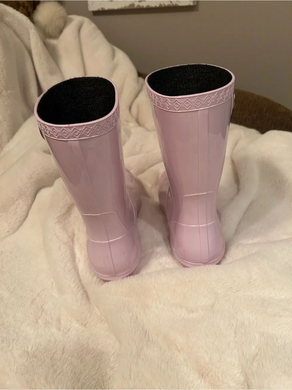 UGG Glossy  Mid Calf Rain Boots ( Lavender color)